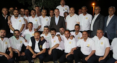 BAŞKAN SAYGILI OTOBÜS ŞOFÖRLERİ İLE BİR ARAYA GELDİ