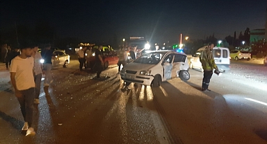 KIRIKKALE'DE İKİ OTOMOBİL ÇARPIŞTI