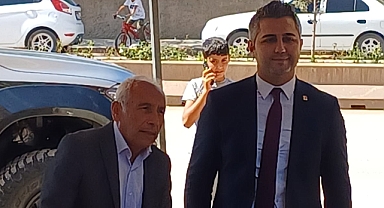 Umut Kazan CHP’den Aday Adaylığını Açıkladı