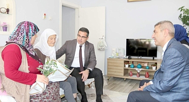 Cumhuriyetin 100. yılında 100 yaşındakilere vefa ziyareti