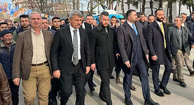 Ahmet Sungur’un Seçim Bürosu Dolup Taşıyor 