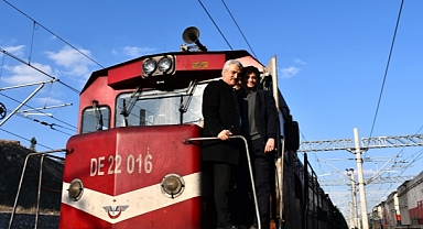 Tarihi mekan Valisi Makas'ın ilgi odağı oldu