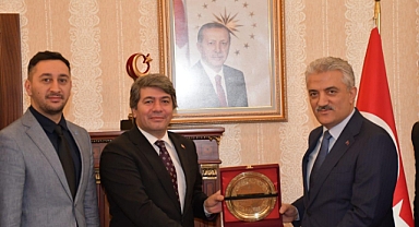 Deva Partisi’nden Vali Mehmet Makas’a ziyaret