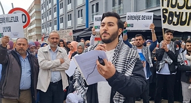 Üniversite öğrencileri İsrail'i protesto etti