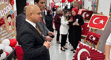 MİNİKLERDE BAYRAMI COŞKUSU