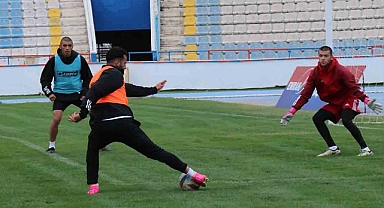 ŞİMŞEKLER’İN TURGUTLU MAÇINDA HEDEFİ BÜYÜK