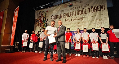 SPORUN ENLERİ ÖDÜL TÖRENİ