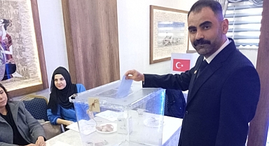 MERKEZ SAĞ PARTİ'DE KONGRE HEYECANI