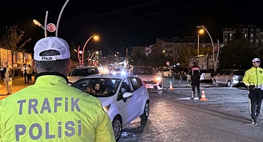 123 ARAÇ TRAFİKTEN MEN EDİLDİ