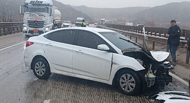 İKİ AYRI NOKTADA TRAFİK KAZASI