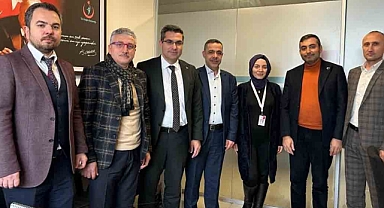 SAĞLIK-SEN KIRIKKALE ŞUBESİ, DR. MURAT AĞIRTAŞ’I ZİYARET ETTİ