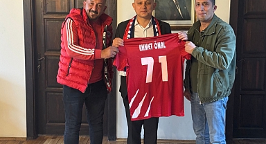 TARAFTARLAR DAN BAŞKAN AHMET ÖNAL'A ZİYARET
