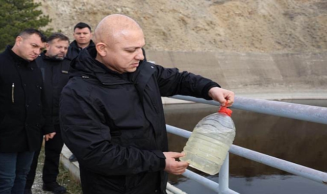 AHMET ÖNAL 20 YILDIR HİÇ BİŞEY YAPMADINIZ BİZ YAPTIK