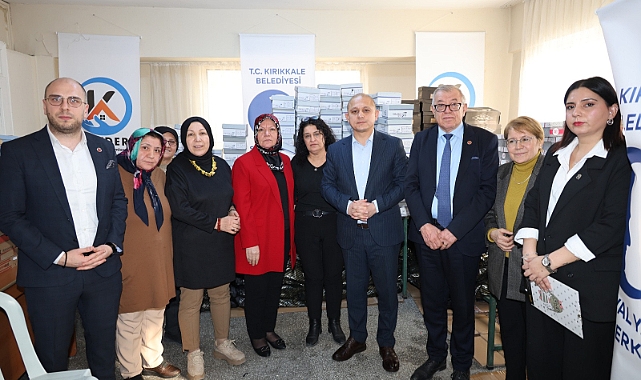 Kırıkkale’de İhtiyaç Sahibi Çocuklara Mont ve Bot Desteği