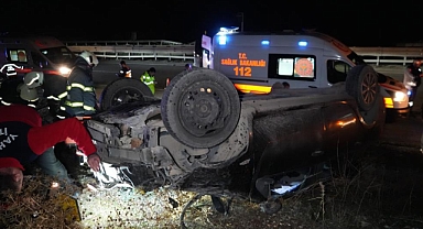 virajda takla atan otomobil hurdaya döndü