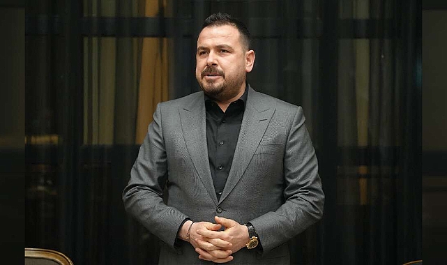 ADNAN DUMAN İFTARDA BASIN MENSUBLARIYLA BULUŞTU