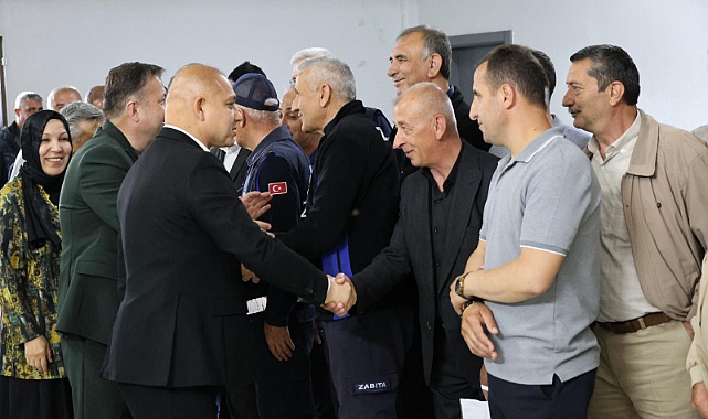 KIRIKKALE BELEDİYE BAŞKANI ÖNAL, PERSONELLE BAYRAMLAŞTI