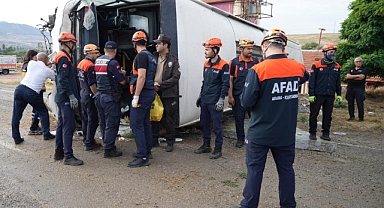 otobüs kazasında acı haber 1 kişi hayatını kaybetti